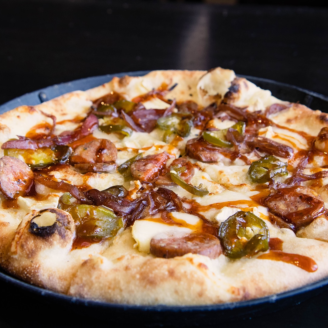 Zwickel Wurst Pizza